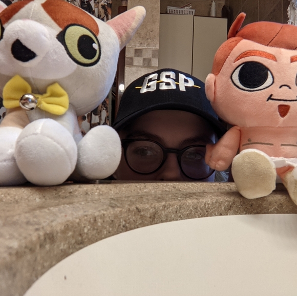 Meet your Posher, Iris - Picture 7 of 16